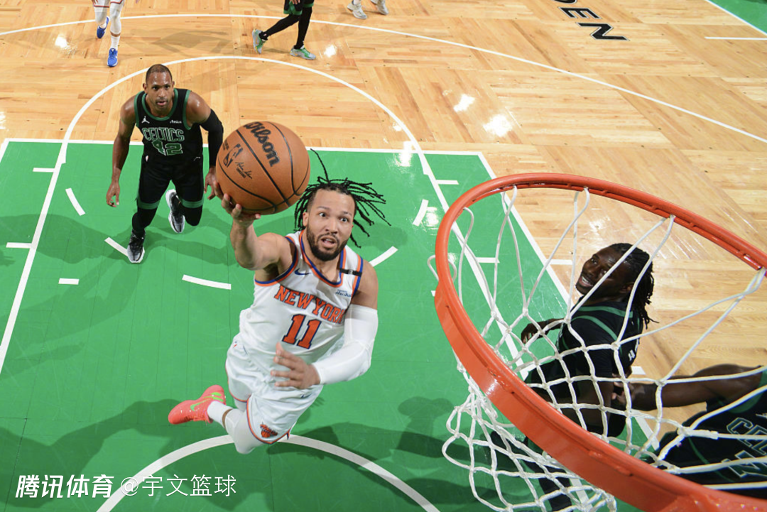 明尼苏达森林狼发布备战花絮;加时末段迎来里程碑;NBA季后赛任务艰巨;更衣室氛围转暖的简单介绍 明尼苏达森林狼发布备战花絮;加时末段迎来里程碑;NBA季后赛任务艰巨;更衣室氛围转暖的简单介绍