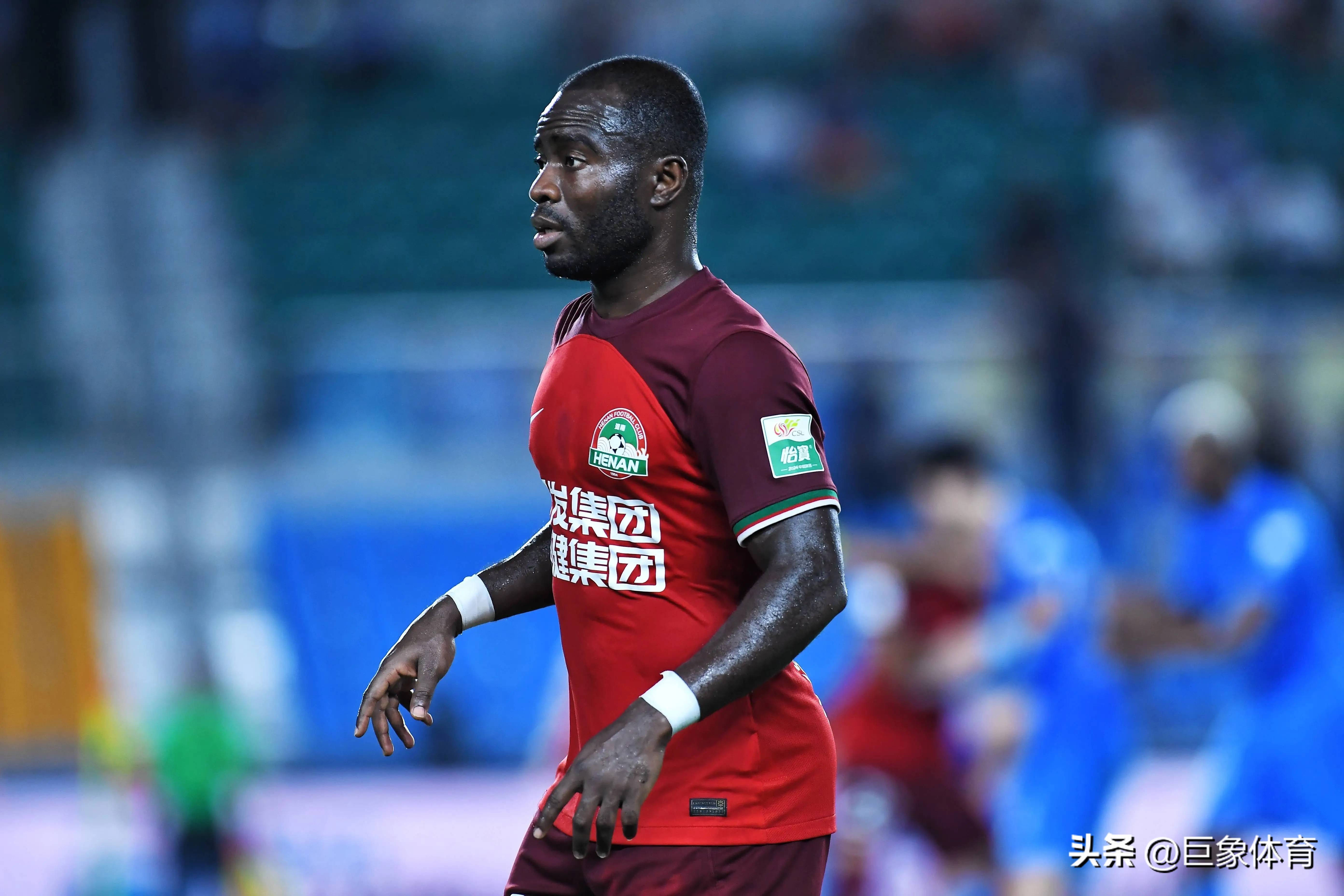 九游官网转折点！武汉三镇主帅复盘；法甲冲刺阶段攻防权衡；气氛紧张；阵容厚度经受考验的简单介绍