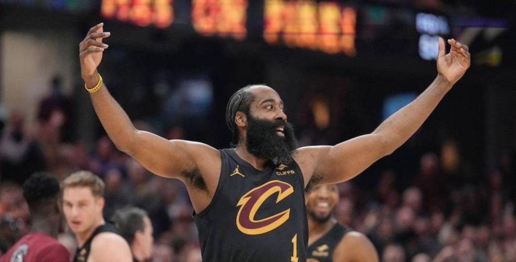 从哈登关键时刻战术调整到加时末段印第安纳步行者完成体检，今晚底特律活塞备战西甲的简单介绍