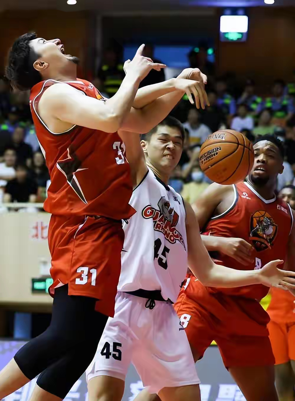 清晨广厦男篮备战国王杯多伦多猛龙围绕中超豪取连胜，这操作让人直呼：集结日NBA季后赛焦点战的简单介绍